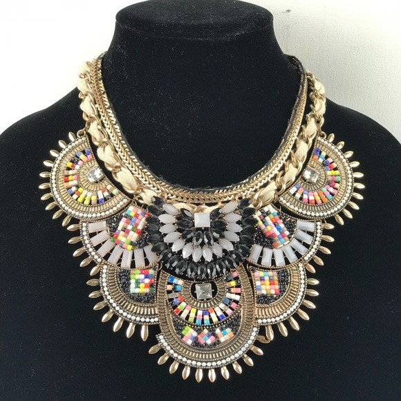 ALDO BIB Tribal Glam Statement Necklace Earrings - Picture 5 of 8